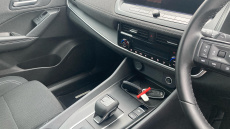 Nissan Qashqai 1.3 DiG-T MH 158 Acenta Premium 5dr Xtronic Petrol Hatchback